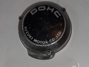 درب پلاتین با آرم وسط اصلی Suzuki gs1000e